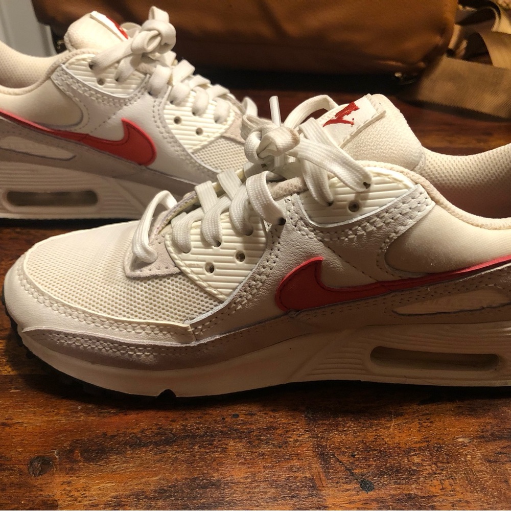 Nike Air Max 90 “Mantra Orange” - Women’s Sizes 6 - (DM8265-100) - Picture 6 of 10